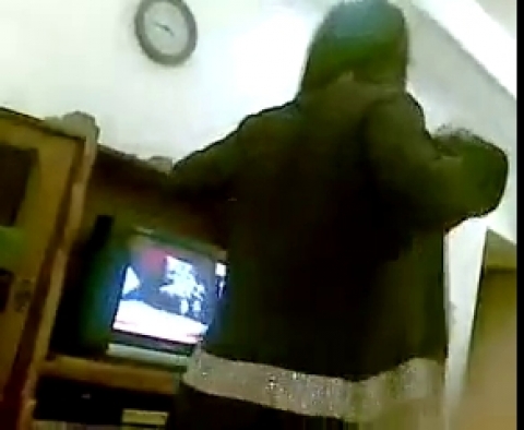 казашка танцует стриптиз порно видео